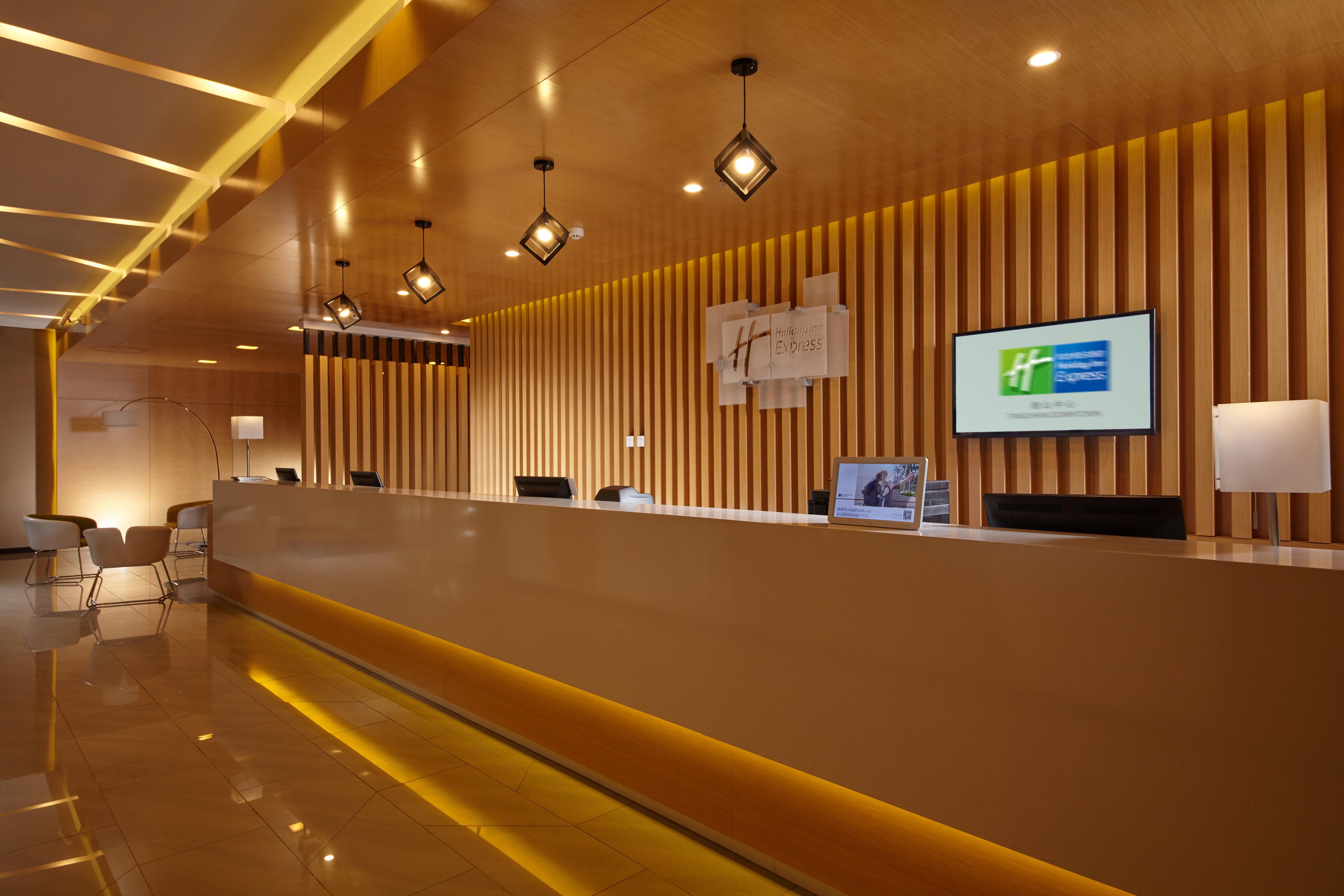 Holiday Inn Express Tangshan Downtown By Ihg 외부 사진